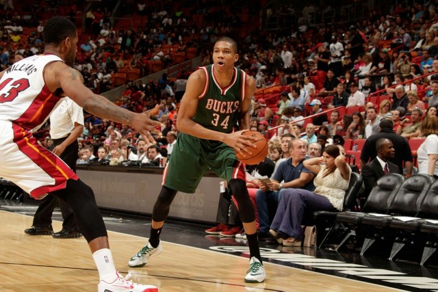 欧冠夺冠赔率：巴萨第1优势缩小 巴黎力压皇马